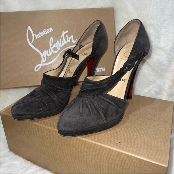 Christian Louboutin Shoes - Christian Louboutin